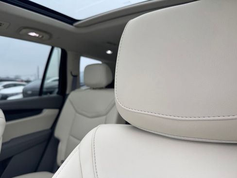 Certified 2024 Cadillac XT6 Premium Luxury w/ Technology Package image 28