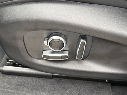 New 2026 Jaguar F-PACE R-Dynamic S image 12