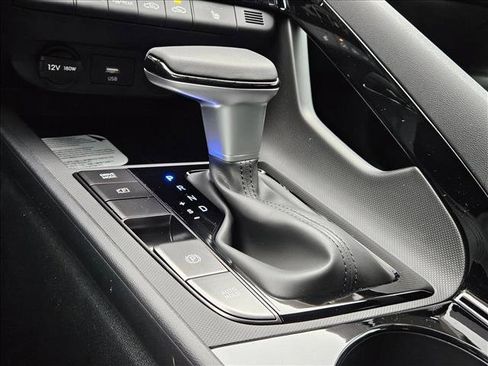 New 2026 Hyundai Elantra SEL Sport FWD image 13
