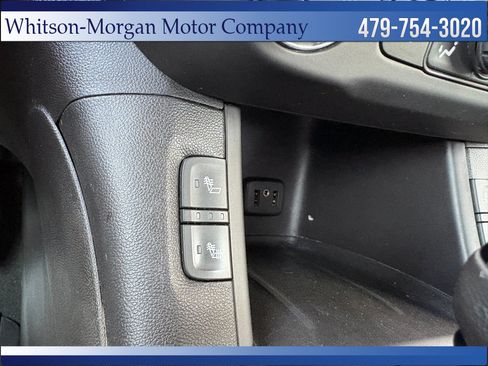 Used 2019 GMC Acadia SLE FWD image 25