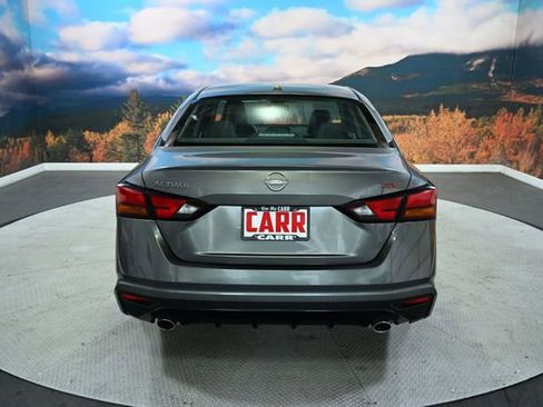 Used 2024 Nissan Altima 2.5 SR image 7