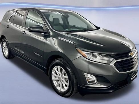 Used 2021 Chevrolet Equinox LT image 1