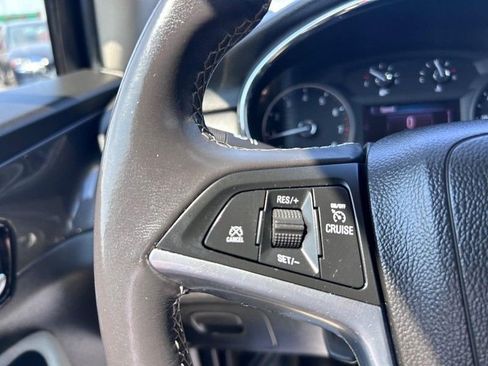 Used 2019 Buick Encore Preferred image 12