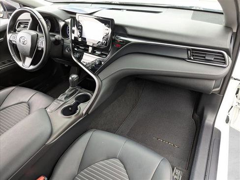 Used 2024 Toyota Camry SE w/ Convenience Package image 21