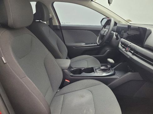 Used 2025 Kia K4 FWD image 21