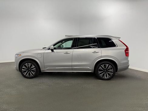 Used 2024 Volvo XC90 T8 Core image 1