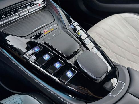 Used 2024 Mercedes-Benz AMG GT 63 image 22