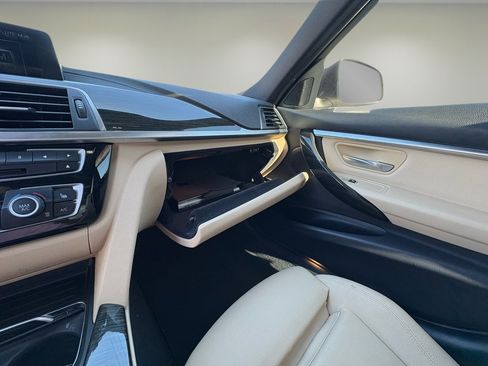 Used 2018 BMW 330i xDrive Sedan image 13