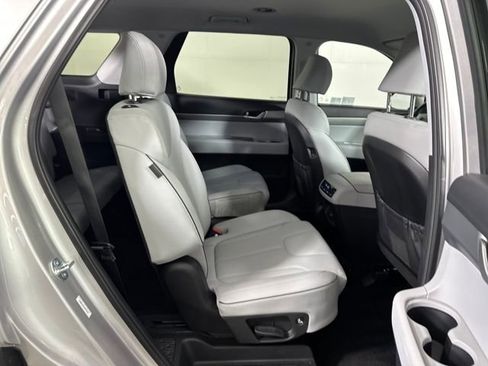 Certified 2025 Hyundai Palisade SEL image 44