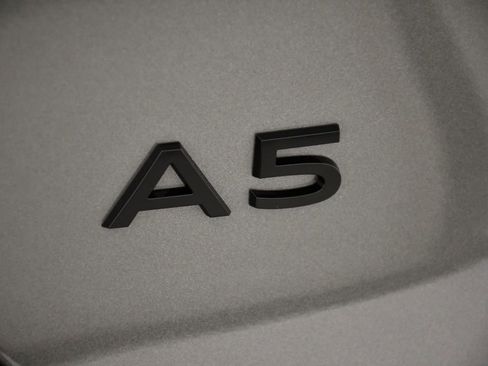 Used 2025 Audi A5 2.0T Premium Plus w/ Premium Plus AWD/4WD image 9