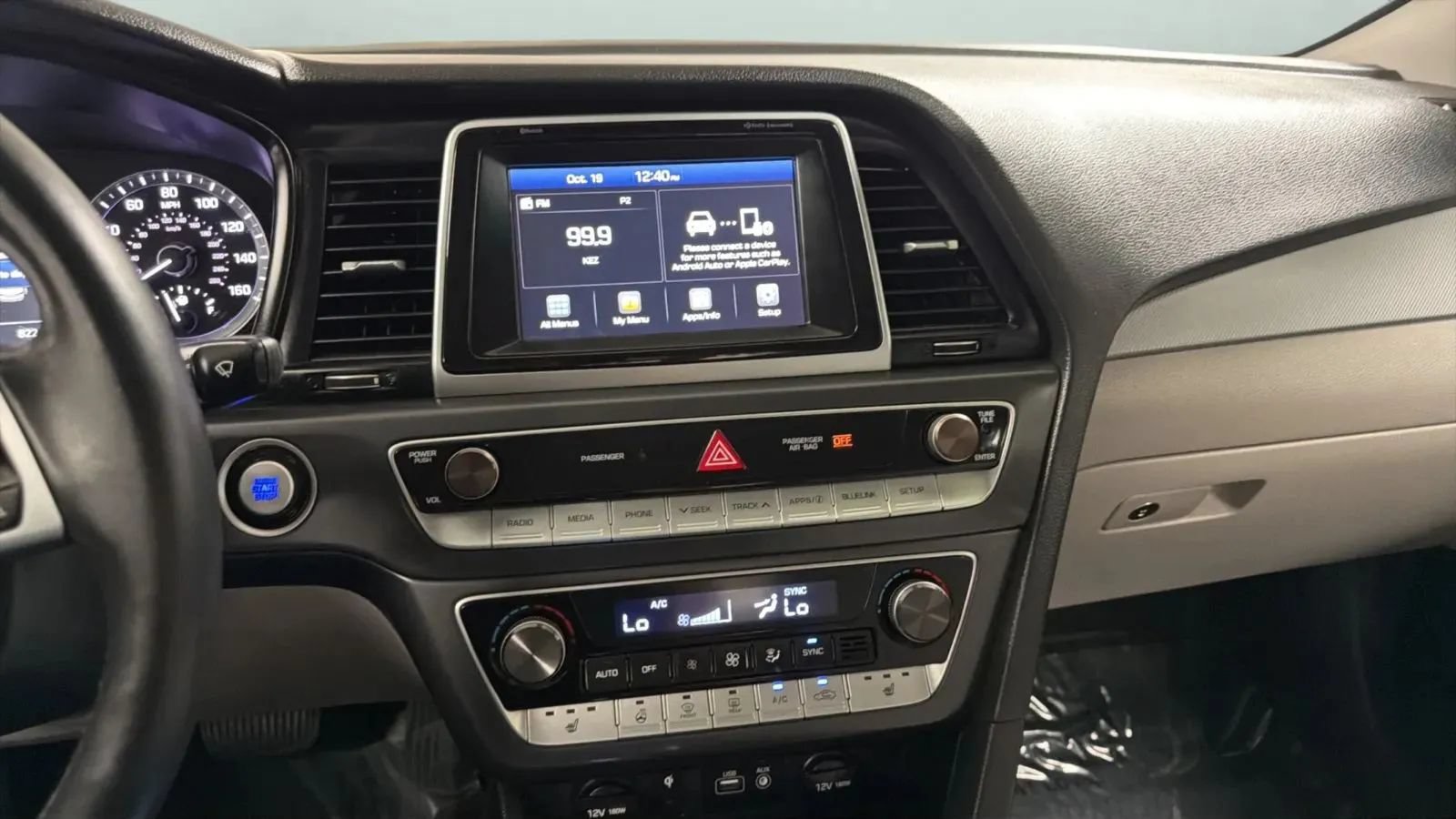Used 2019 Hyundai Sonata SEL w/ Tech Package 02 FWD image 14