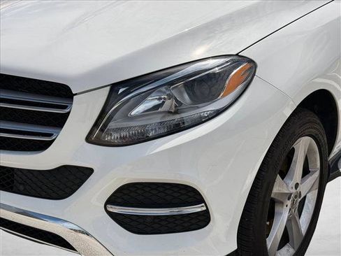 Used 2018 Mercedes-Benz GLE 350 4MATIC image 10