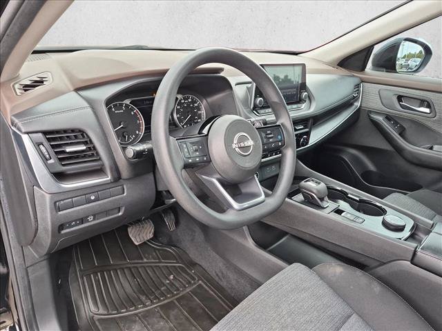 Used 2023 Nissan Rogue SV AWD/4WD image 9