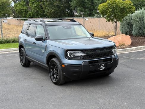 Used 2025 Ford Bronco Sport Big Bend w/ Black Appearance Package AWD/4WD image 2