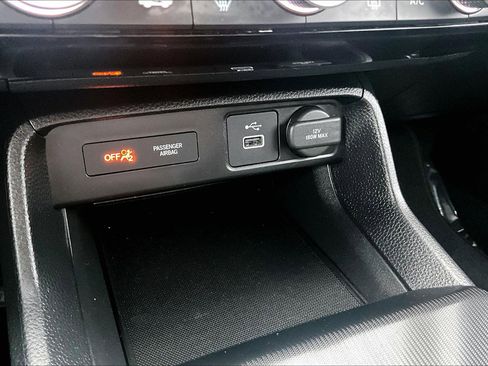 Used 2023 Honda Civic Sport image 30