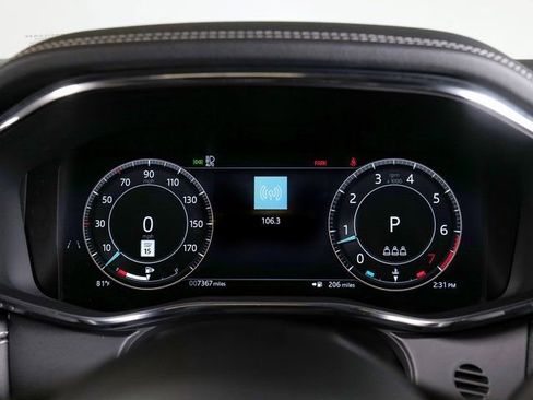 Used 2026 Jaguar F-PACE R-Dynamic S AWD/4WD image 19