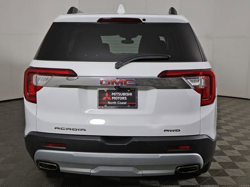 Used 2023 GMC Acadia SLE w/ Driver Convenience Package image 13