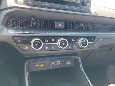 Certified 2025 Honda CR-V Sport image 23
