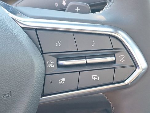 New 2026 Chevrolet Equinox ACTIV w/ Convenience Package III image 19