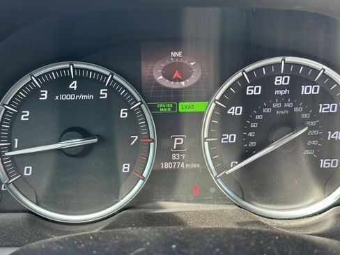 Used 2017 Acura TLX w/ Technology Package image 16