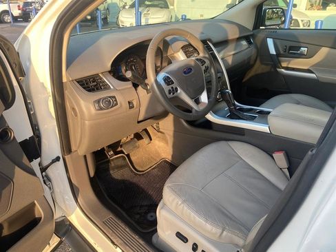 Used 2012 Ford Edge SEL FWD image 10