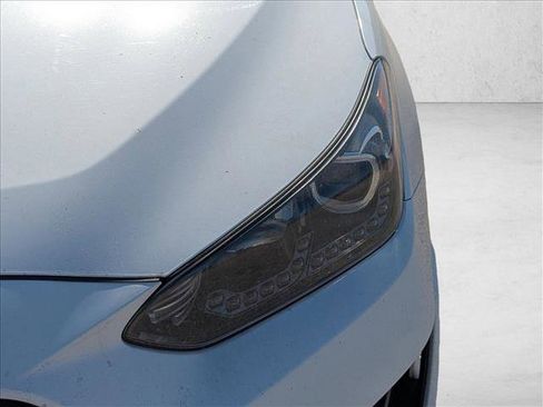 Used 2022 Hyundai Veloster N image 9