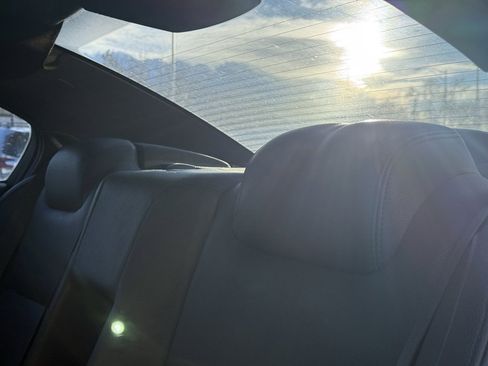 Used 2009 Pontiac G8 w/ Premium Package image 24