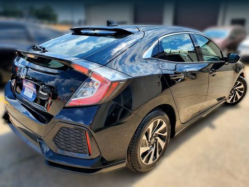 Used 2019 Honda Civic LX image 9