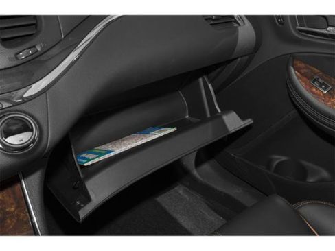 Used 2015 Chevrolet Impala LT w/ Convenience Package image 17