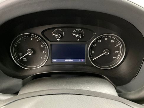 Used 2023 Buick Enclave Essence image 20