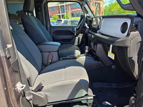 New 2026 Jeep Wrangler Sport AWD/4WD image 36