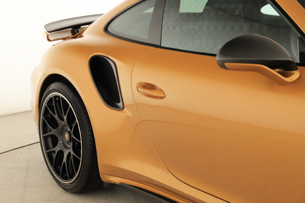 Used 2018 Porsche 911 Turbo S AWD/4WD image 34