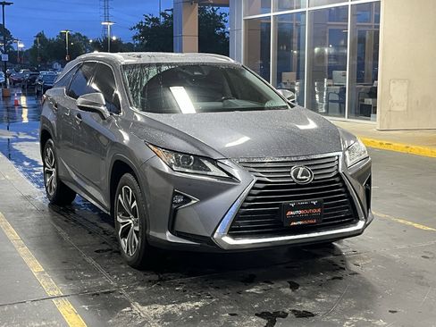 Used 2018 Lexus RX 350L FWD image 3