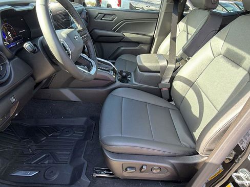 New 2026 Chevrolet Colorado Trail Boss AWD/4WD image 13