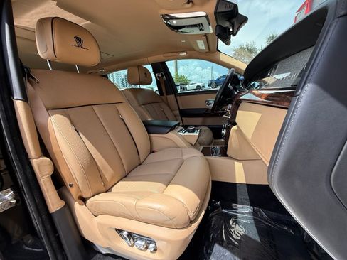 Used 2020 Rolls-Royce Phantom Extended Wheelbase RWD image 49