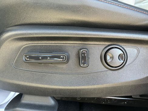 Used 2025 Honda CR-V Sport Touring image 21