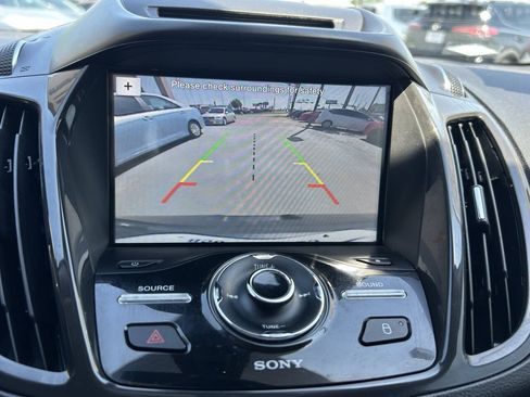 Used 2016 Ford Escape Titanium w/ Equipment Group 301A FWD image 15