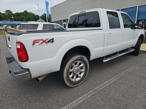 Used 2016 Ford F250 Lariat w/ Lariat Ultimate Package AWD/4WD image 9