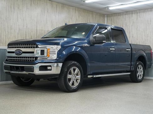 Used 2018 Ford F150 XLT w/ Equipment Group 302A Luxury image 4