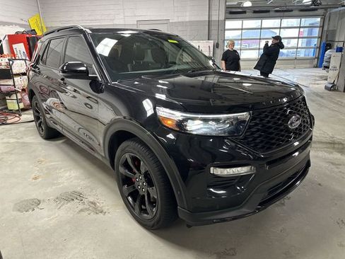 Used 2021 Ford Explorer ST w/ Equipment Group 401A image 11