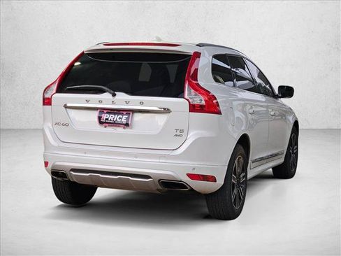 Used 2017 Volvo XC60 T5 Dynamic w/ Advanced Package AWD/4WD image 4