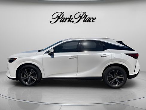 Used 2025 Lexus RX 350 FWD w/ Technology Package image 2