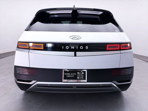 Used 2024 Hyundai Ioniq 5 SEL RWD image 14