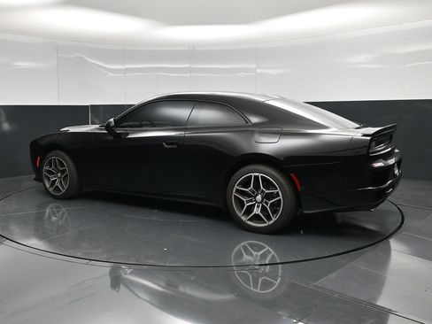 Used 2026 Dodge Charger Scat Pack AWD/4WD image 8