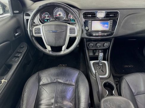 Used 2013 Chrysler 200 Limited w/ Sun/Sound Group image 27