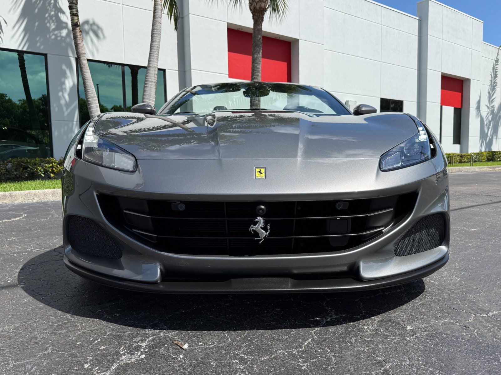 Used 2022 Ferrari Portofino M RWD image 7