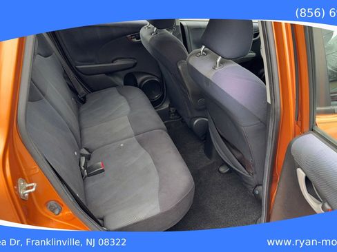 Used 2009 Honda Fit Sport image 16