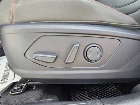 New 2025 Hyundai Santa Cruz Limited image 18