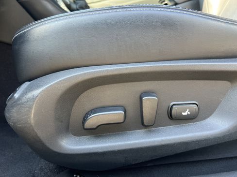 Used 2020 INFINITI Q60 3.0t Luxe w/ Essential Package image 39