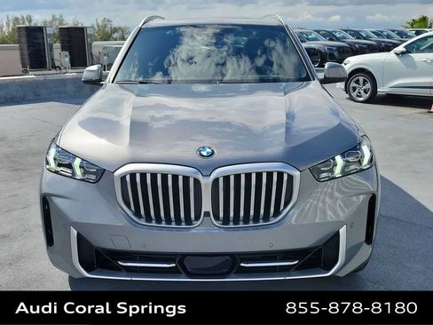Used 2024 BMW X5 sDrive40i w/ Premium Package RWD image 9